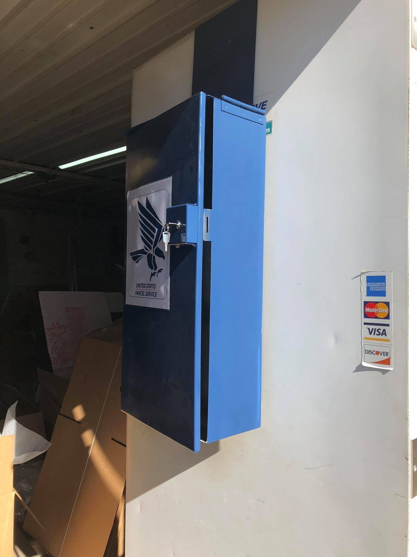 Secure Delivery Box - Small/Over-the-Door